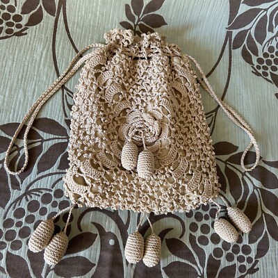 Vintage natur beige Häkel Kordelzug Tasche Maß Blumen Bommeln gefüttert