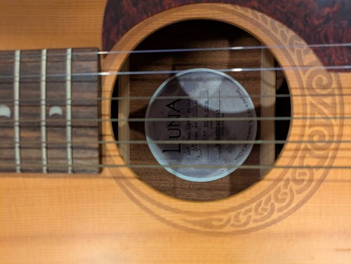 luna muse safari series 3/4 size acoustic guitar w/ hard shell gator guitar case - Picture 3 of 10