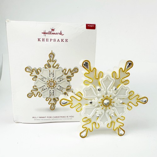 Hallmark Magic Ornament All I Want For Christmas Is You 2018 Mariah Carey Sound - Picture 2 of 12