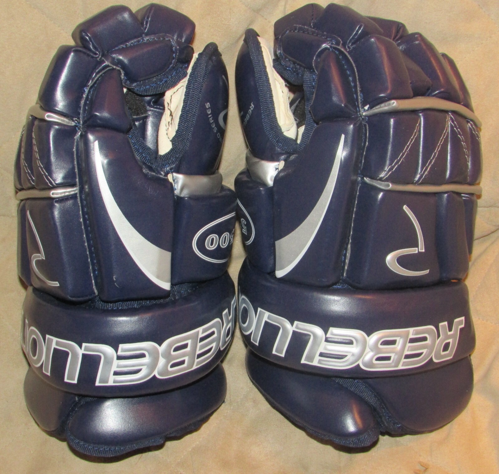 New Rebellion 5500 12.5" Junior Ice hockey gloves Navy eBay