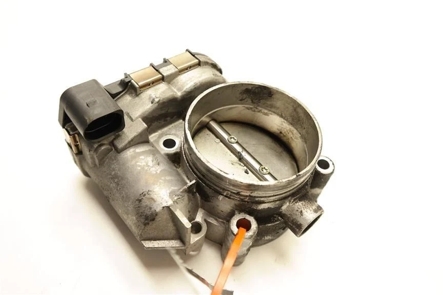 CUERPO ACELERADOR 079133062C 2001-2005 AUDI ALLROAD Foto 2 de 4