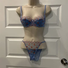 NEW W TAGS ADORE ME  SHEER   BRA  & THONG  (S) SET  EMBROIDERED SZ 30 C