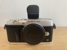 Olympus PEN E-P5  VF-4 Viewfinder  M.Zuiko 25mm f/1.8 Lens