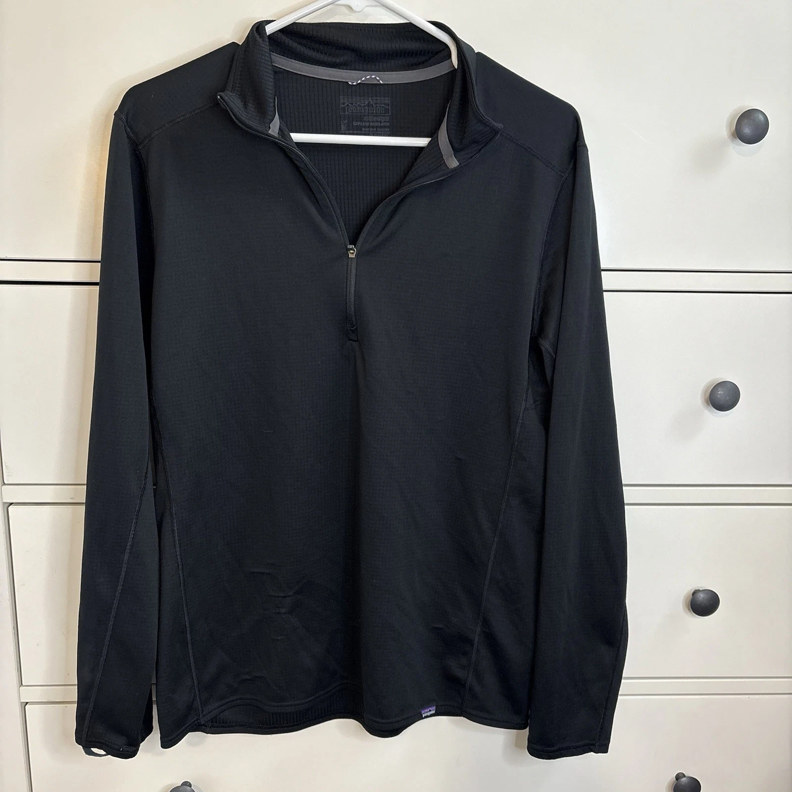 Patagonia Capilene Midweight Zip-Neck Base Layer Top Black Mens Medium