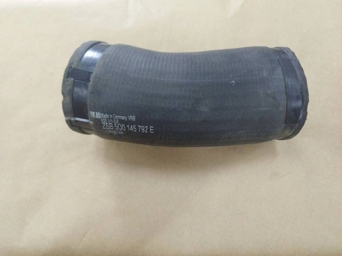 Volkswagen Golf VII 2018 Benzin 164kW Schlauch / Leitung Ladeluftkühler