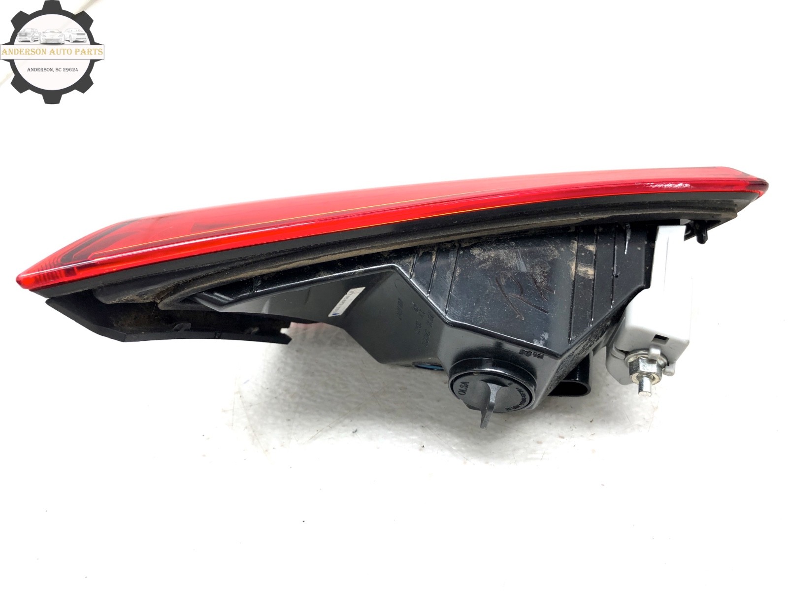 2014-2019 MASERATI GHIBLI RIGHT PASSENGER REAR INNER TAILLIGHT OEM