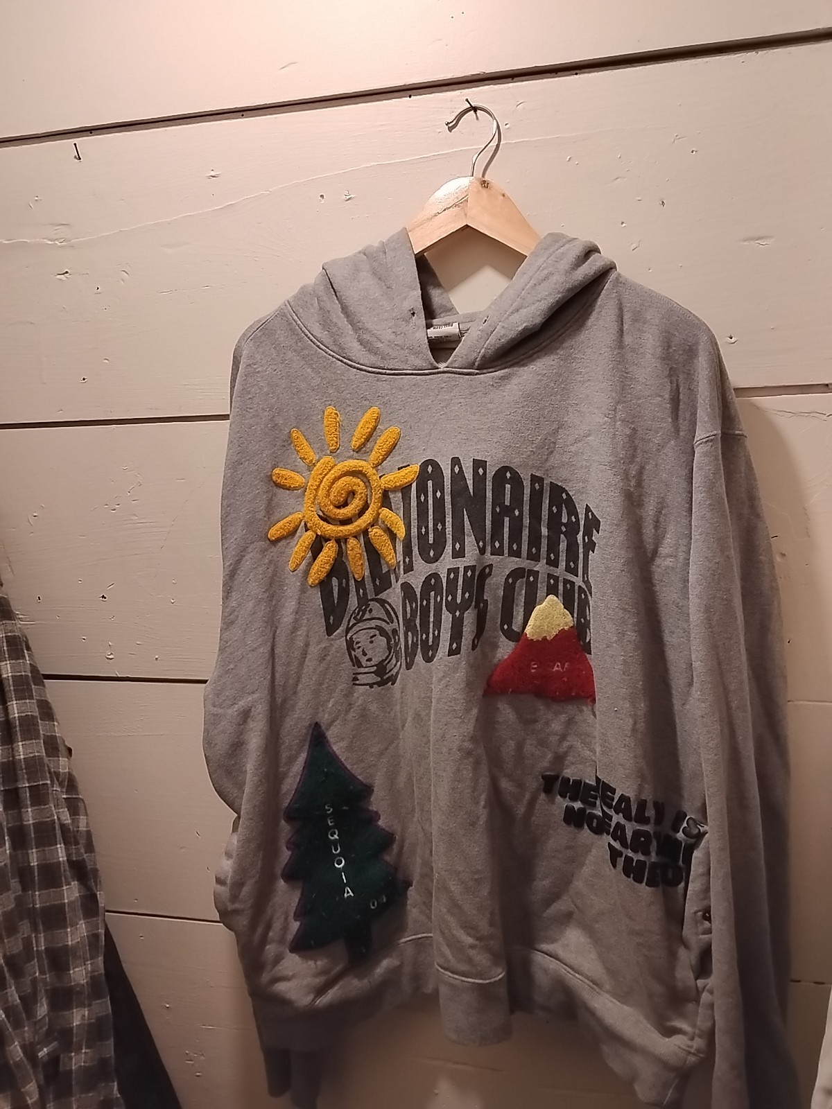 Picture 1 of 5
