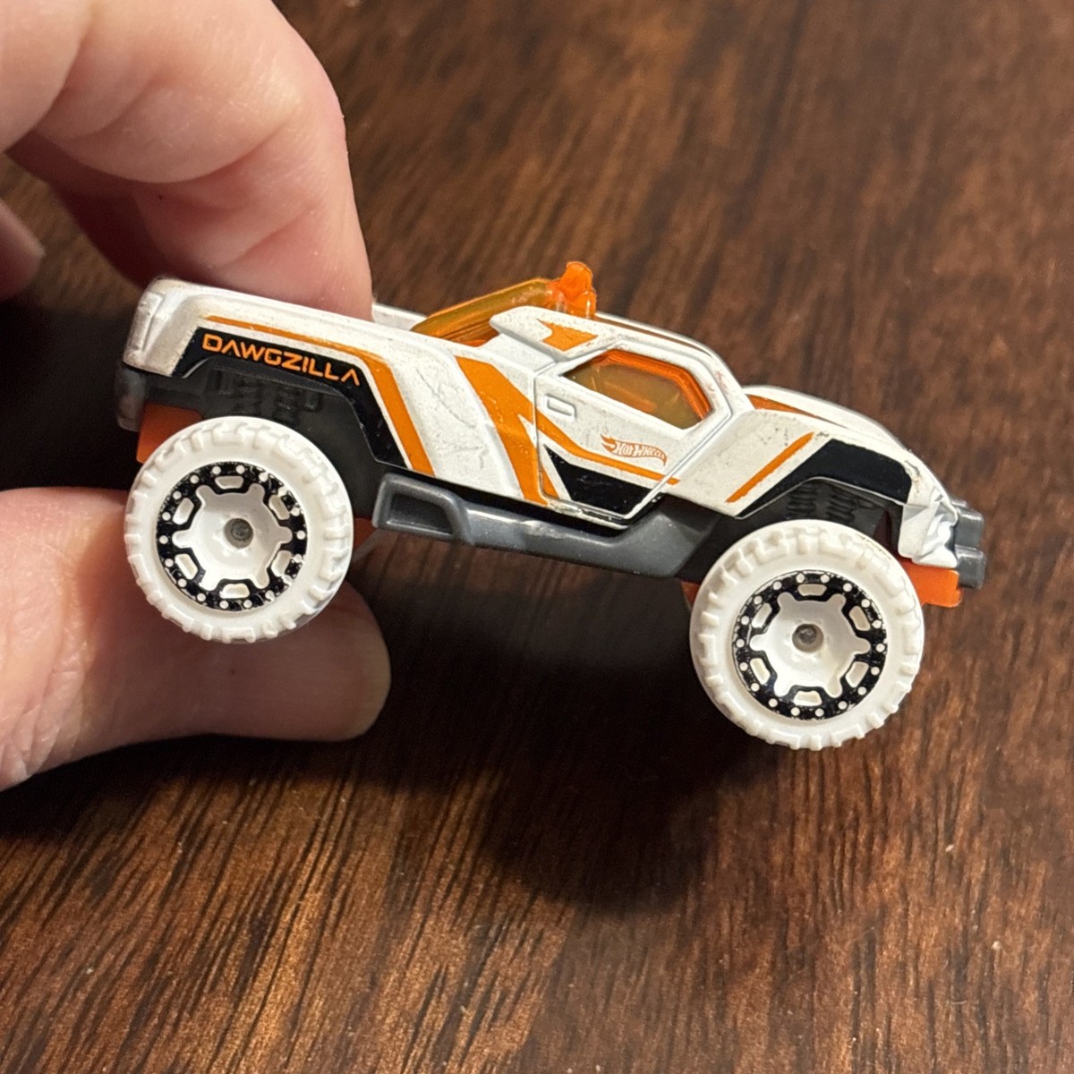 Hot Wheels: Dawgzilla DHP18. White. . B108 | eBay