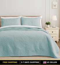 Lightweight Aqua Blue King Size Quilt Bedding Set, Reversible Soft Bedspread