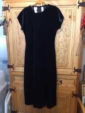 NEW Vintage Jaqueline Ferrar Black Velvet Maxi Short Sleeve Dress NWT Size 8