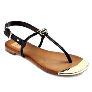 dolce vita thong sandals