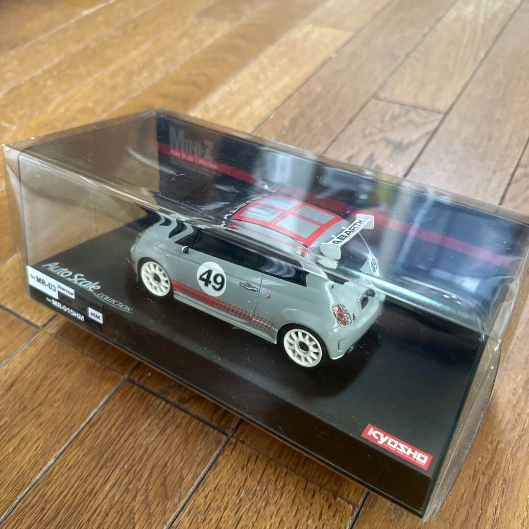 Kyosho Mini-Z Abarth 500 Assetto Corse Grey Auto Scale