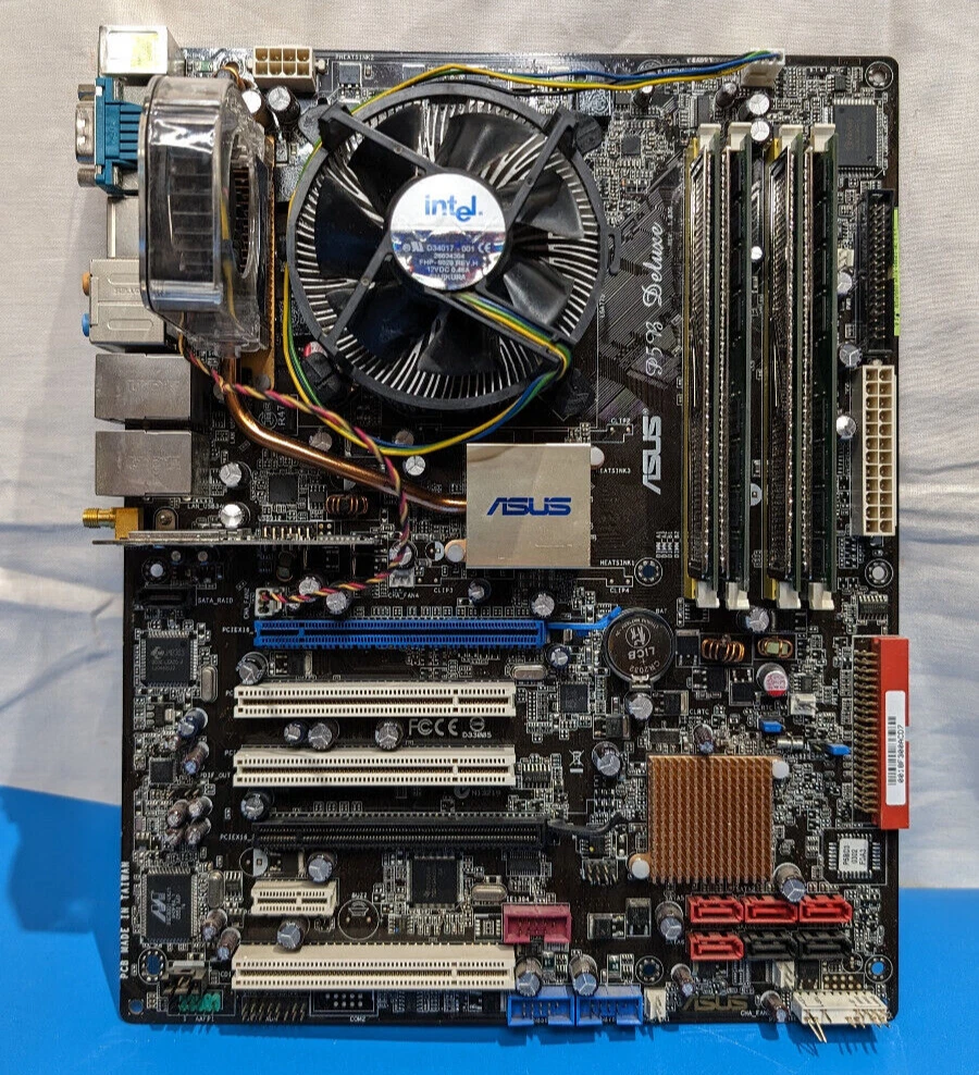 ASUS P5B DELUXE Rev 1.03 + Intel Core 2 Duo E4600 @ 2 X 2,40 Ghz , 4 X Dimm Ddr2 EUR 44,99 - FR