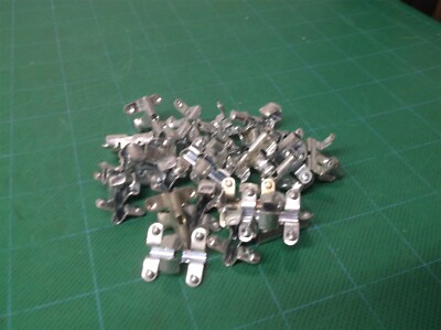 (24) 1/4 Turn Retainer Clips w hole for Ballast Cover and Reflectors | eBay