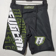 Revgear MMA Fight Shorts Mens Small Black Green Grappling Training Boxing Logo