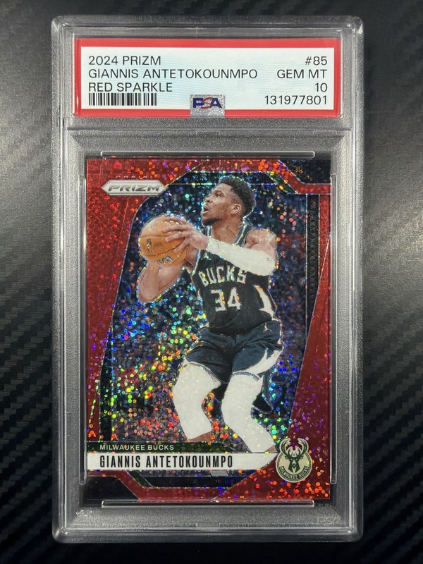 2024-25 Panini Prizm #85 Giannis Antetokounmpo Prizms Red Sparkle PSA 10