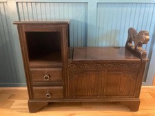 Early 20th Century Antique Conversation Bench With Hand Carved Lion Armrest