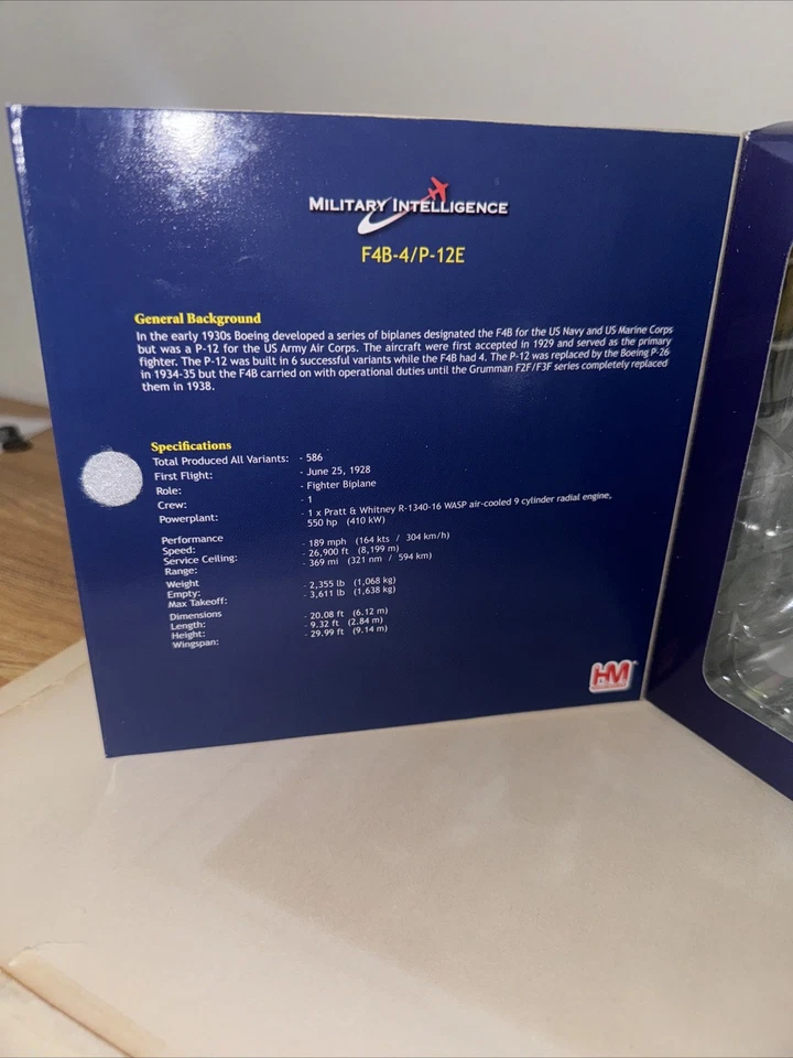 Modelo diecast Hobby Master Boeing F4B-4 / P-12E 1:48 Air Power Series Foto 2 de 4