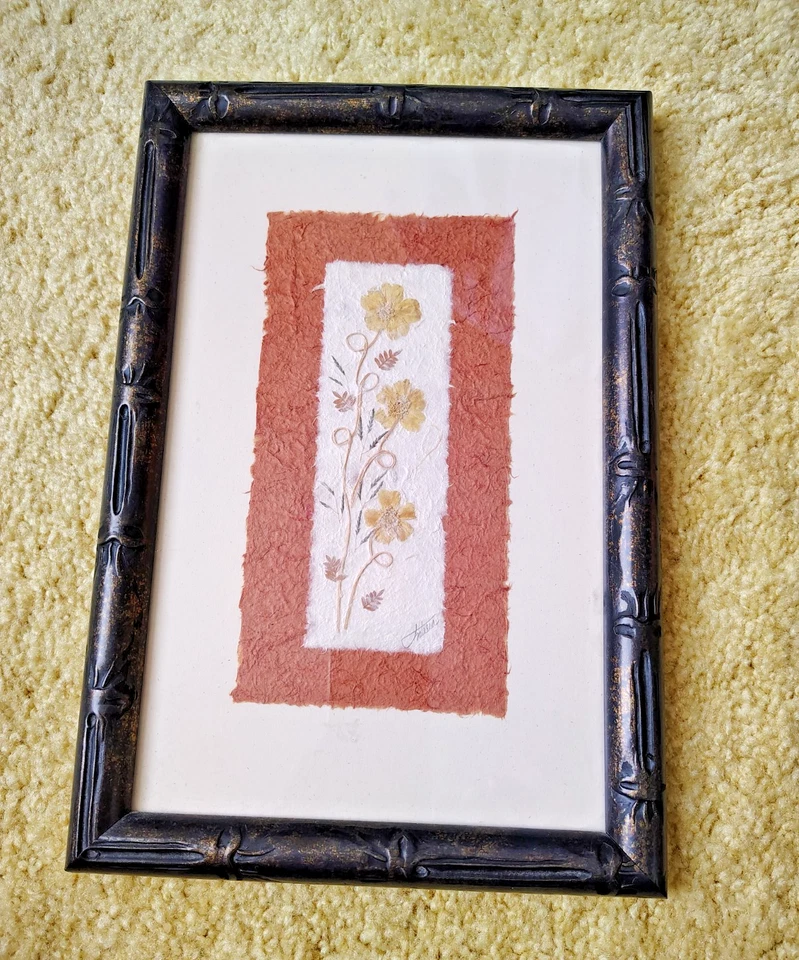 Juego de 2 flores secas prensadas enmarcadas sobre papel arte de pared botánico firmado Foto 2 de 4