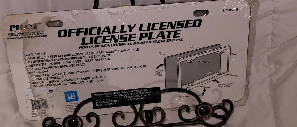 Placa Chevrolet SÍMBOLO 3D (NUEVO PERO PLÁSTICO se está desentrañando) Foto 3 de 4