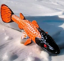 8.25" L.  James Mead Decoys Demon Eyes Pike In New Condition.