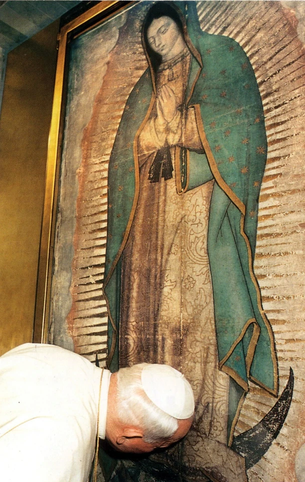 Nuestra Señora de Guadalupe en Lienzo Estirado Calidad Museo 24"x36"x.75" Foto 2 de 4