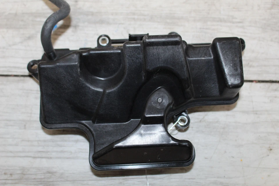 Bomba de vacío AUDI S5 18 Foto 2 de 2