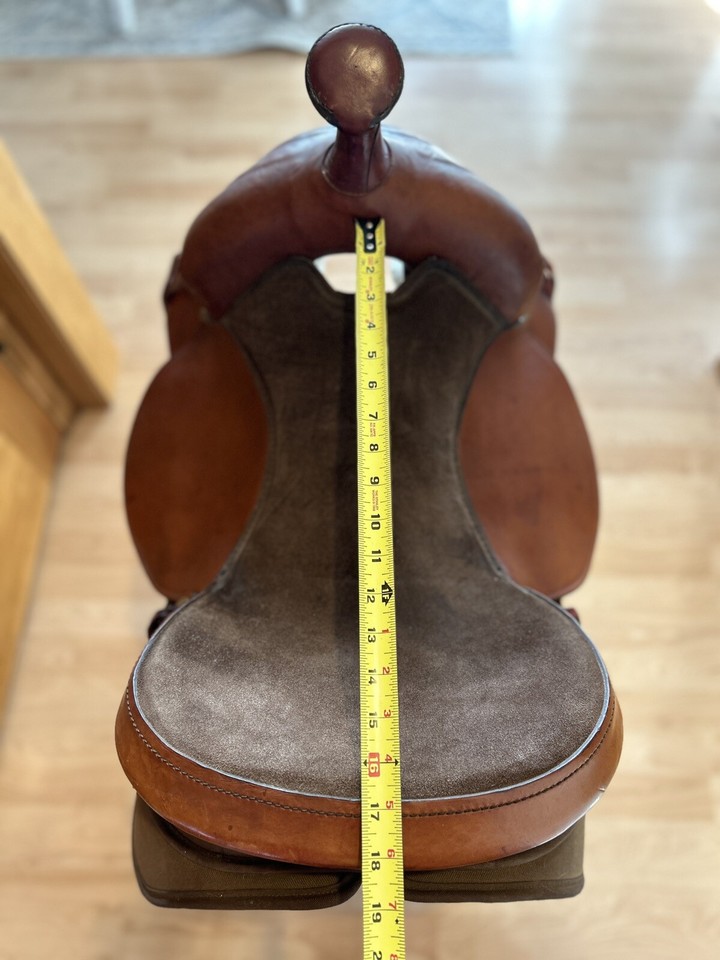 Fabtron Easy Rider Western Trail Saddle 7174 17” Lightly Used eBay