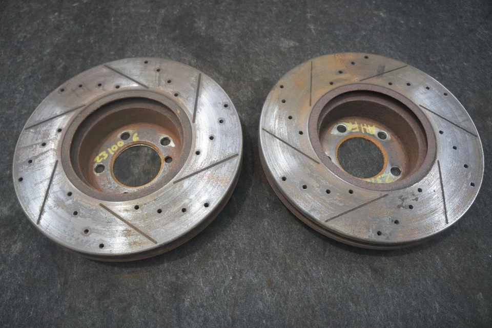 Juego 2 rotores de freno de disco delanteros izquierdo derecho perforados mercado de accesorios BMW 435i F32 2014 Foto 4 de 4