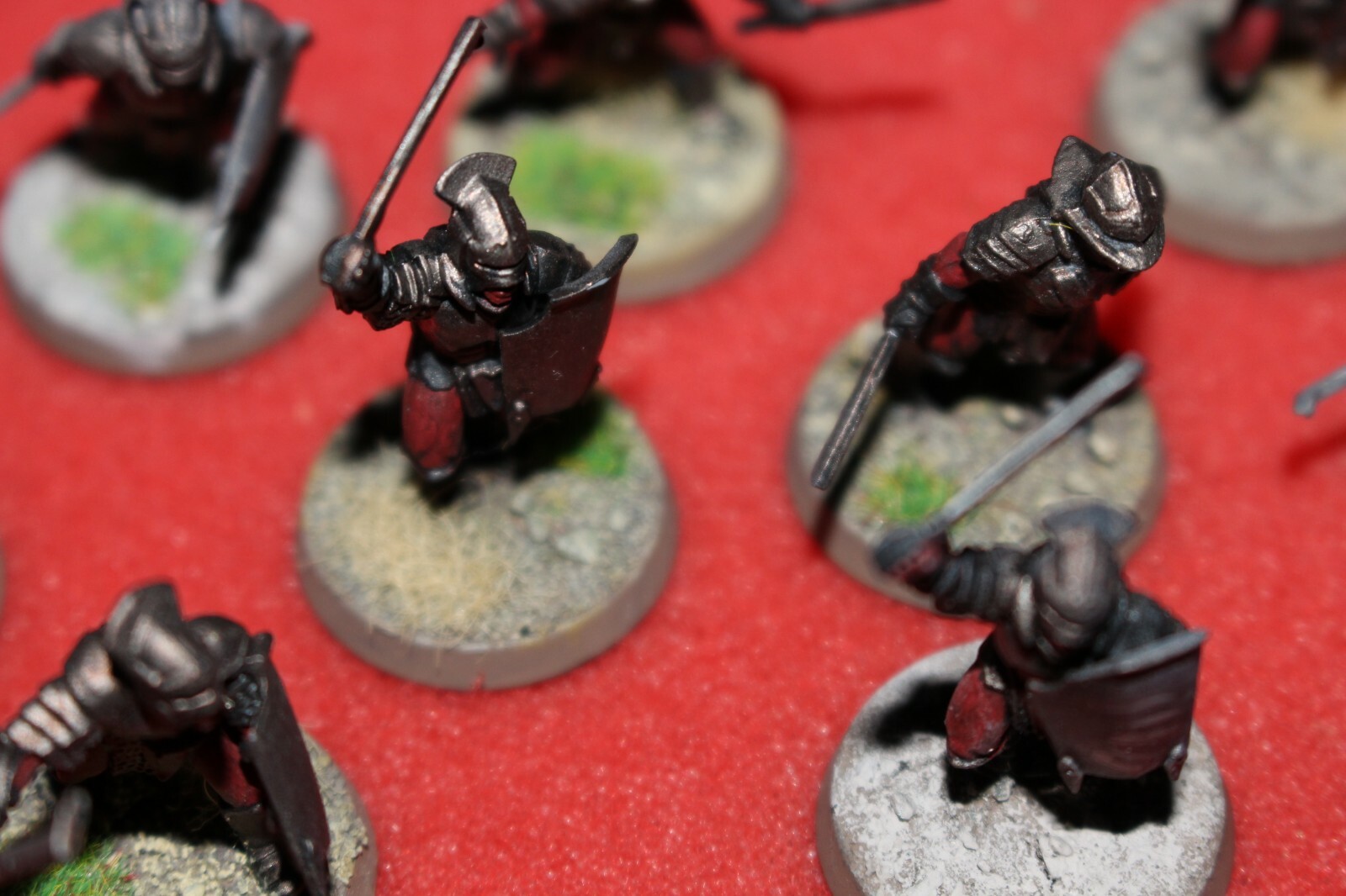 Games Lords of the Rings Uruk Hai Warriors Pro Painted