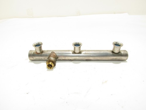 AUDI A6 C6 4F 2,8 Benzin FUEL RAIL Einspritzleiste Verteilerrohr 06e130090d