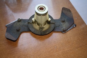 Grasmesser mit Aufnahme  für Rasenmäher GARDENA HATTRICK 32HE