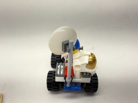 LEGO CITY: Space Starter Set (60077) 100% Complete with Instructions