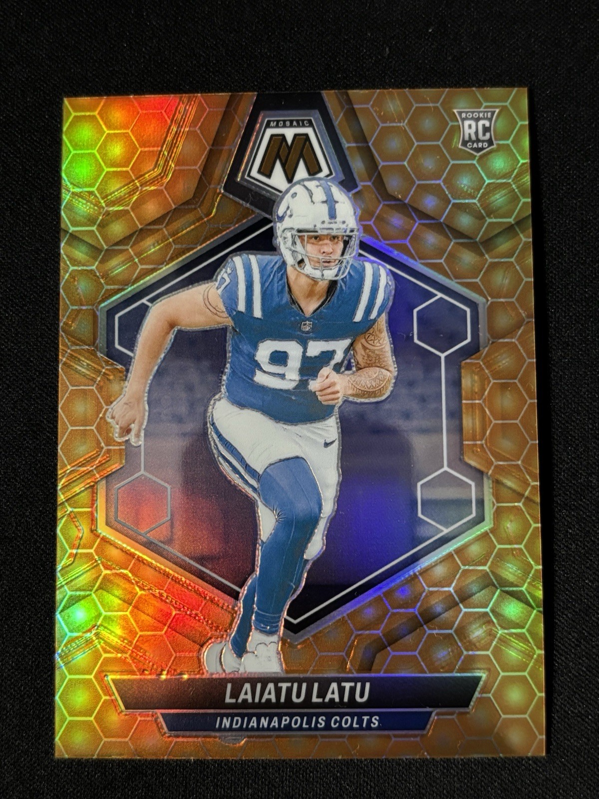 2024 Panini Mosaic - Rookies Laiatu Latu #315 Honeycomb Prizm (RC)