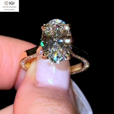 4.00Ct IGI Oval D VS1 Lab Grown Diamond Royal Engagement Ring in 14K Yellow Gold