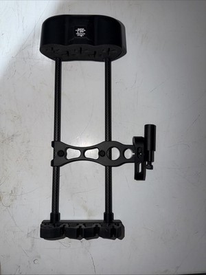 PSE Black 1-Piece Riser Mount Bow Quiver