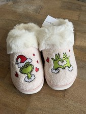 American Eagle Pink Grinch Christmas Slippers Womens Size 7 NWT