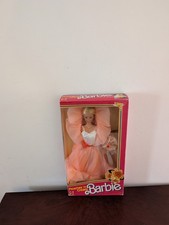 Barbie vintage 1984 Mattel Peaches N' Cream #7926 nuova con scatola.  Mai rimosso dalla scatola.