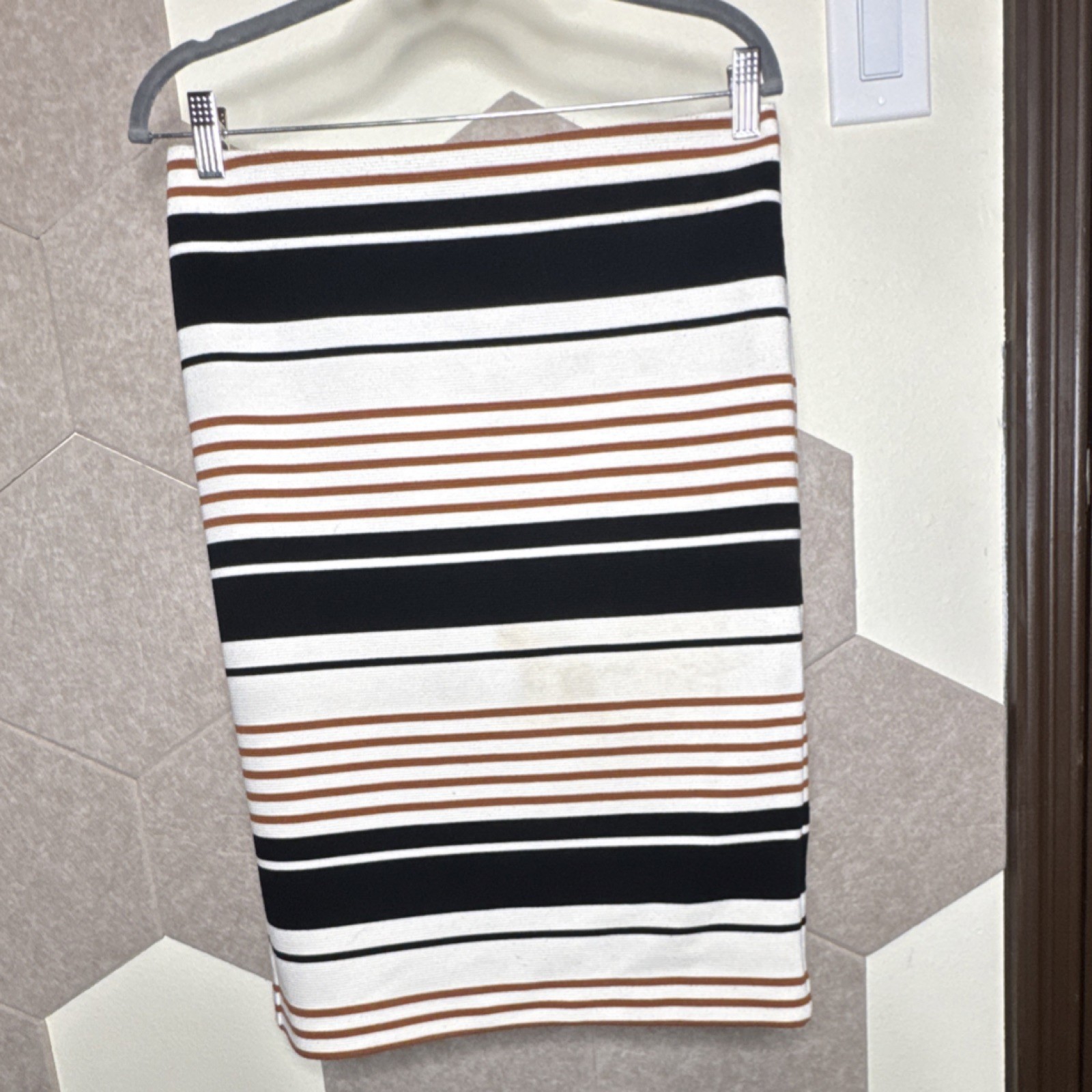 LOFT White Black Brown Striped Pencil Skirt Knee Length Women’s Size M