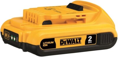 Genuine Dewalt DCB203 20V MAX 2.0aH Battery 2024 CODE - NEW - FREE SHIP!