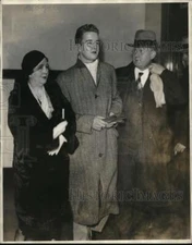 1934 Press Photo Mrs Warren Faragcher and son William A.