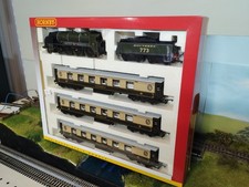 Hornby R2797M (OO) 'The White Pullman' Train Pack, DCC Sound Fitted.