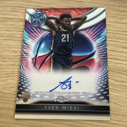 2024-25 Topps Chrome - Certified Rookie Autographs Yves Missi #TCRA-YM