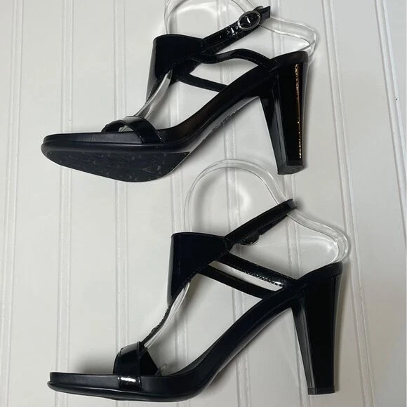 Sandalias de tacón Donald J Pliner Peggy charol negro correa en T para mujer 9M” Foto 3 de 4