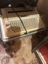 Vintage Smith Corna Dictionary Typewriter & Word processor Display Working NA3HH