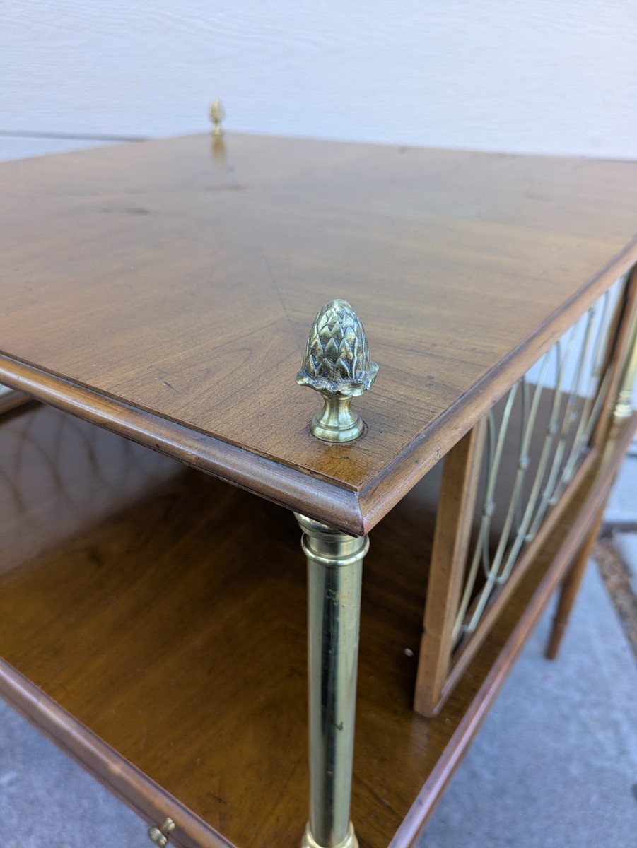 RARE Vintage John Widdicomb Mid Century Modern 2-Tier End Table