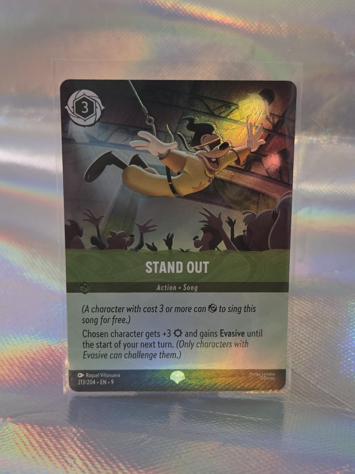 Stand Out (Epic) 213/204 Fabled Holo