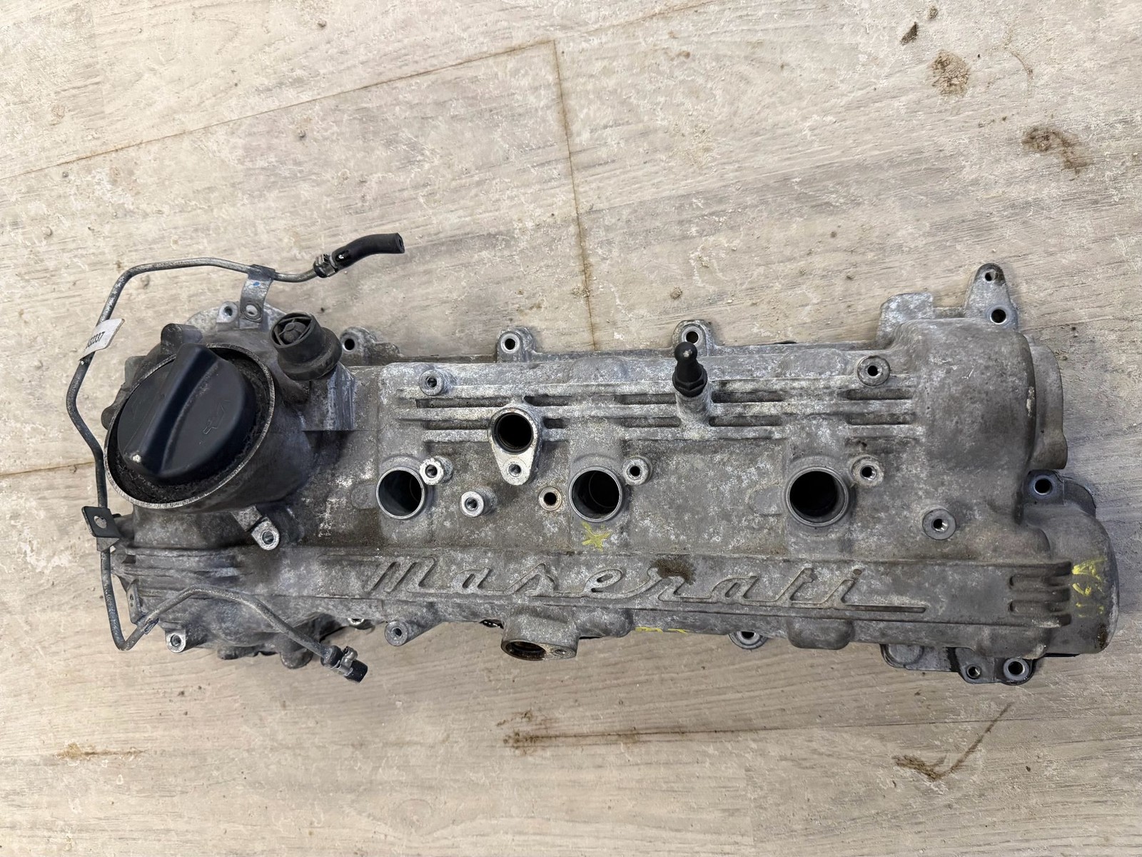 MASERATI GHIBLI Valve Cover Left Side 3.0L OEM 18