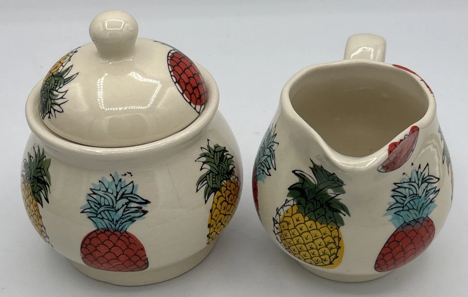 Signature Housewares Pineapple Stoneware Creamer & Sugar Dispenser Set Mint Cond - Image 3 of 4