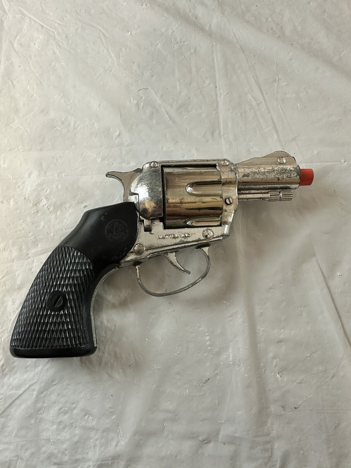 Vintage 1950s Mattel Shootin' Shell SnubNose .38 Private Detective Toy